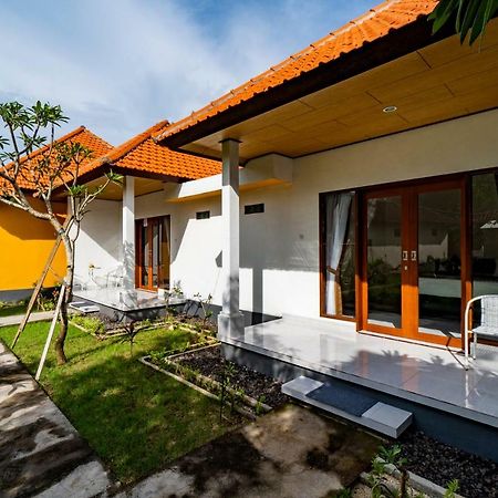 Anugrah Sari Homestay By Wizzela Нуса-Лембонган Экстерьер фото